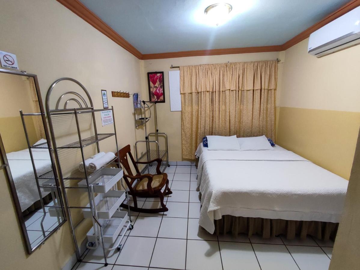 Hotel Fuente De Paz Managua Kültér fotó