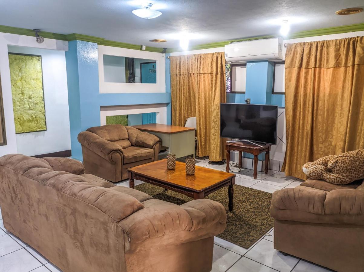 Hotel Fuente De Paz Managua Kültér fotó