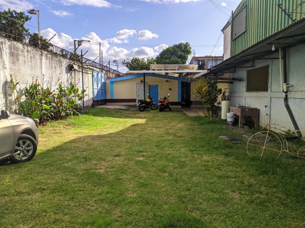 Hotel Fuente De Paz Managua Kültér fotó